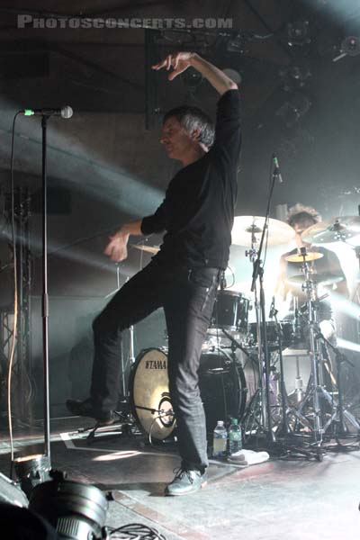 THE YOUNG GODS - 2013-11-16 - PARIS - Nouveau Casino - Franz Treichler - Bernard Trontin